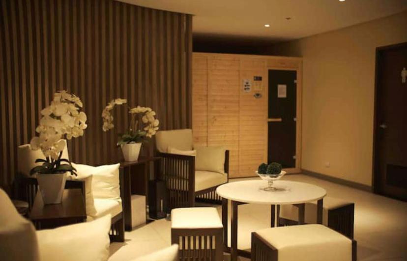 Classy 2Br Suite At Eastwood City With Pool And City Skyline View Manila Exterior photo